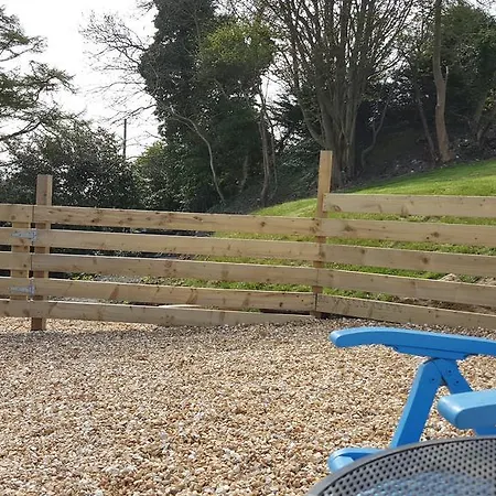 Peggy's Shabby Chic Holiday home
